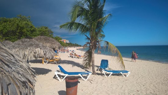 playa-ancon-trinidad playa-ancon-trinidad